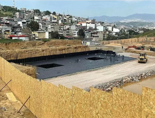 Foto - Kılıçdaroğlu coşkuyla temelini atmıştı! CHP'li İzmir Belediyesi'nin kentsel dönüşüm yalanı