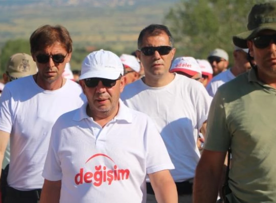 Foto - Kılıçdaroğlu'na 'istifa edin' çağrısı yaptı ve dört gün sonrasını işaret etti Kendimi Kızılay Meydanı'nda canlı canlı yakmaya hazırım