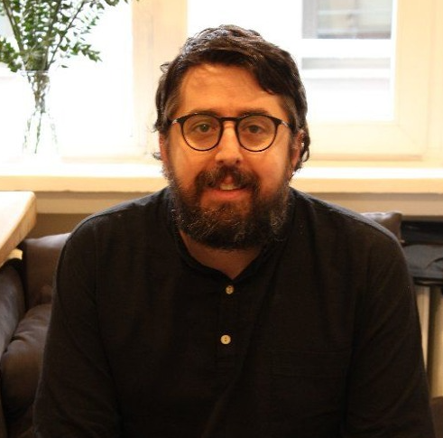 Foto - Kılıçdaroğlu'nun kampanyası için 49 milyon TL alan Akan Abdula Türkiye'yi terk etti