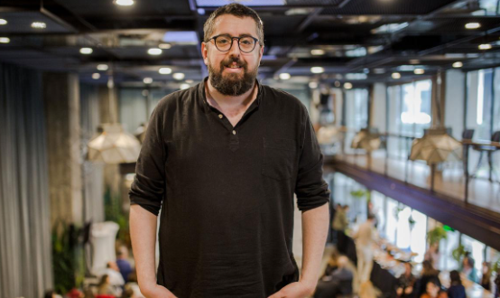 Foto - Kılıçdaroğlu'nun kampanyası için 49 milyon TL alan Akan Abdula Türkiye'yi terk etti