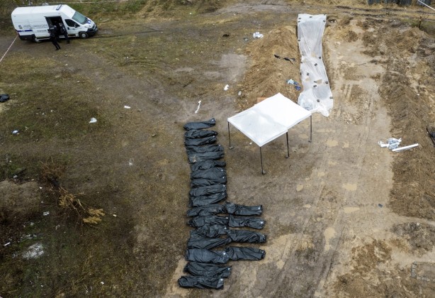 Foto - Kilisenin bahçesinden çıkartıldı! Dehşete düşüren görüntü