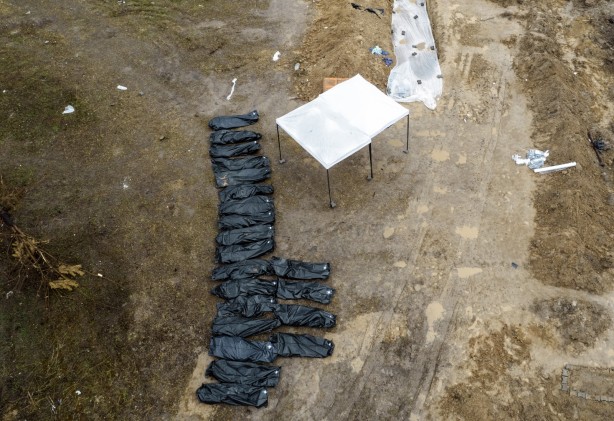 Foto - Kilisenin bahçesinden çıkartıldı! Dehşete düşüren görüntü