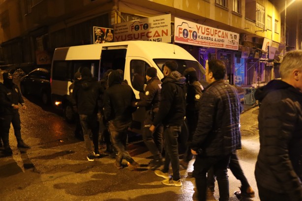 Foto - Kilis'te düzenlenen operasyonda 17 yabancı uyruklu yakalandı