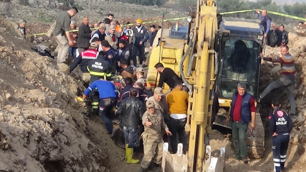 Foto - Kilis'te göçük altında kalan 2 işçi hayatını kaybetti