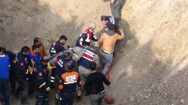 Foto - Kilis'te göçük altında kalan 2 işçi hayatını kaybetti