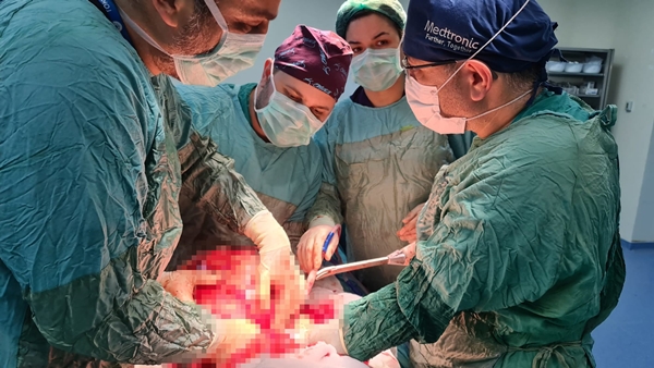 Foto - Kilo aldığını sanıyordu... Karnından çıkanlar şoke etti