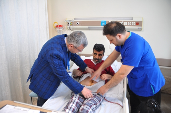 Foto - Kilo aldığını sanıyordu... Karnından çıkanlar şoke etti