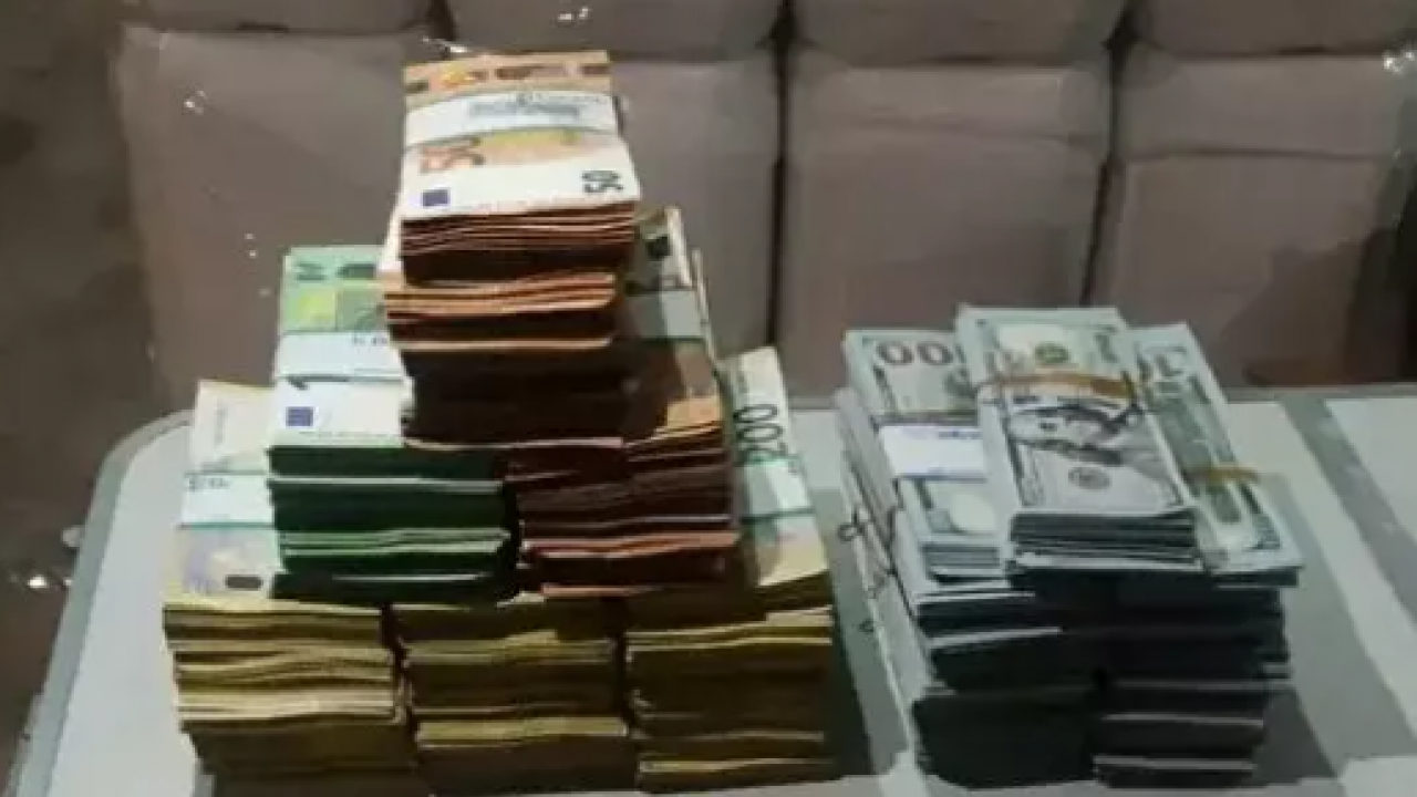 Foto - Kilolarca altın, binlerce dolar ele geçirilmişti! CHP'li belediyeyle ilgili flaş gelişme