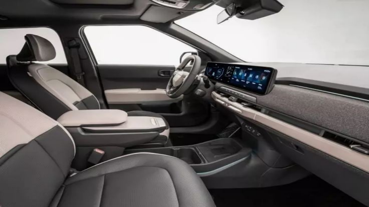 Foto - Kilometrede 25 kuruş yakıyor, yıllık vergisi 10 bin TL! Türkiye pazarına bomba gibi girdi