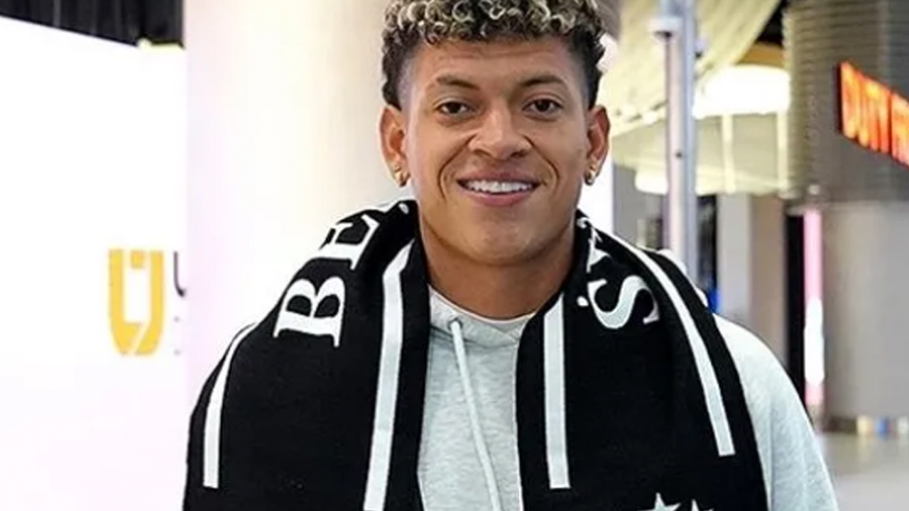 Kim getirdi bu çöp transferi Beşiktaş’a! Koskoca camia deneme tahtası mı yahu? Yetti artık…