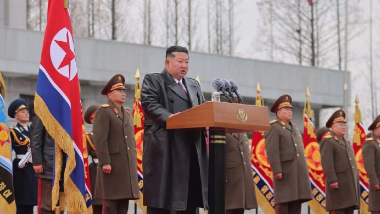 Kim Jong-un’dan askerlere dikkat çeken karşılama