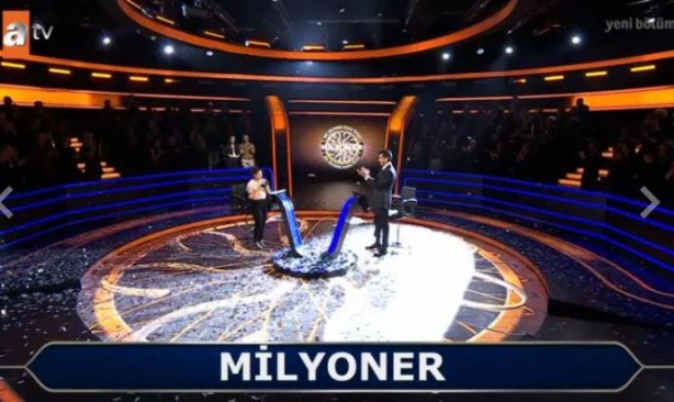 Foto - 'Kim Milyoner Olmak İster'de 1 milyonu kazanan Rabia köyünün gururu oldu