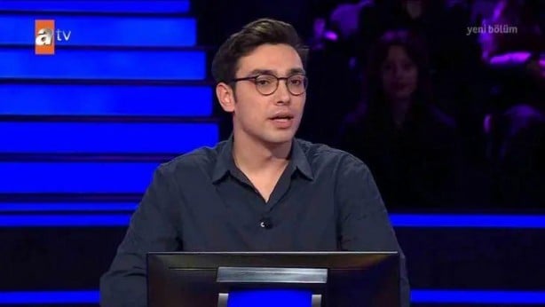 Kim Milyoner Olmak İster'de geceye damga vuran 'Osmanlı' sorusu! Joker hakkı kalmayan genç yarışmacı...