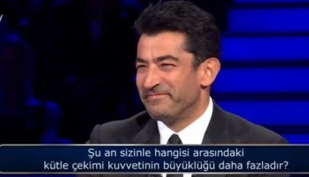 Foto - Kim Milyoner Olmak İster'de sosyal medyayı sallayan soru! Kenan İmirzalıoğlu kendini tutamadı