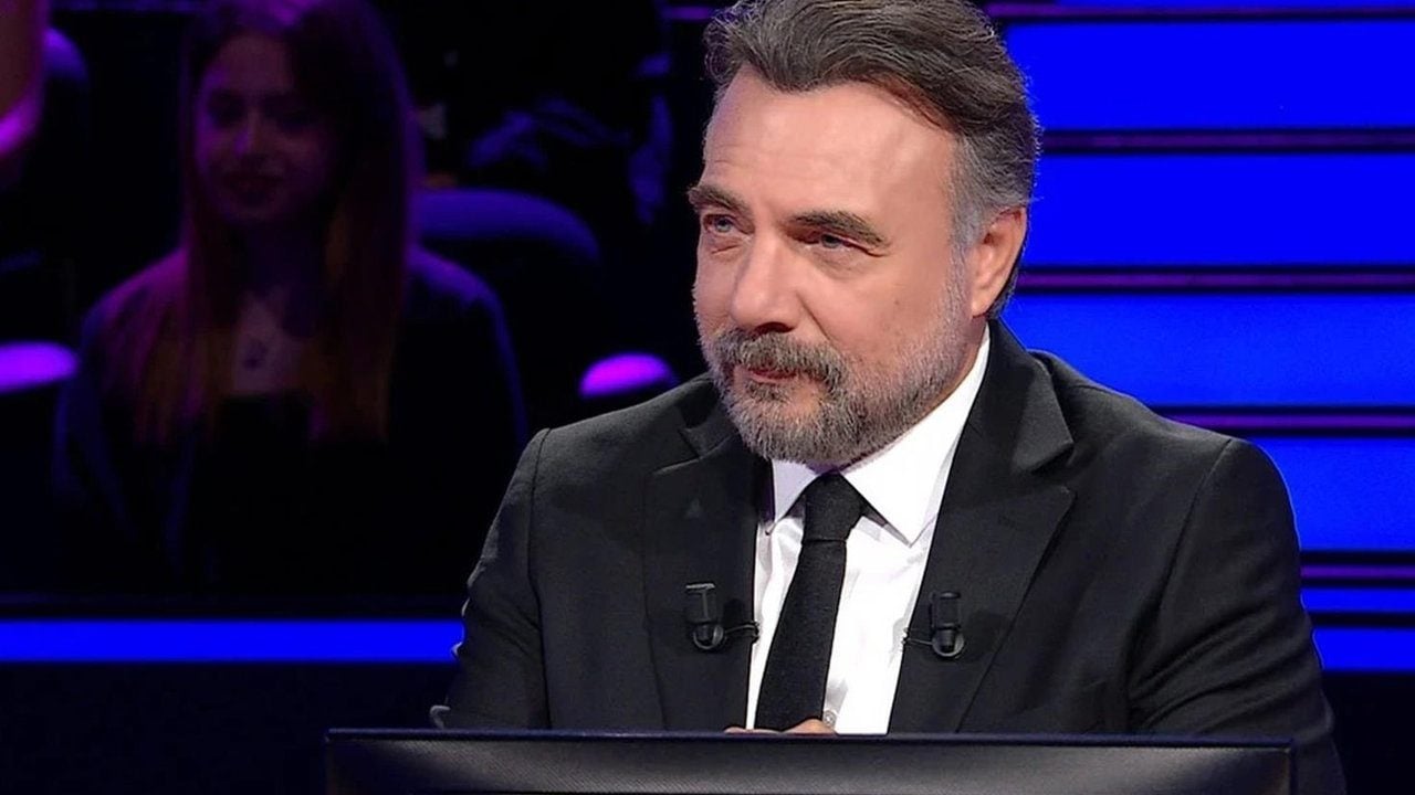 "Kim Milyoner Olmak İster?"de sürpriz ayrılık! Oktay Kaynarca’nın yerine gelen isim herkesi ters köşe yaptı