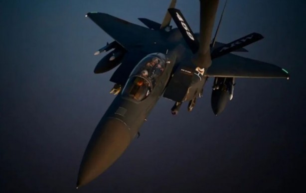 Foto - Kim sallar sizi! İngiltere savaş uçağı kaldırıp haber bile vermedi