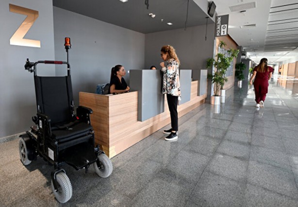 Foto - Kimileri heykel diker kimleri eser diker! İzmir'e muhteşem sağlık üssü: Bayraklı Şehir Hastanesi