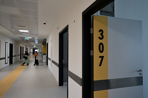 Foto - Kimileri heykel diker kimleri eser diker! İzmir'e muhteşem sağlık üssü: Bayraklı Şehir Hastanesi