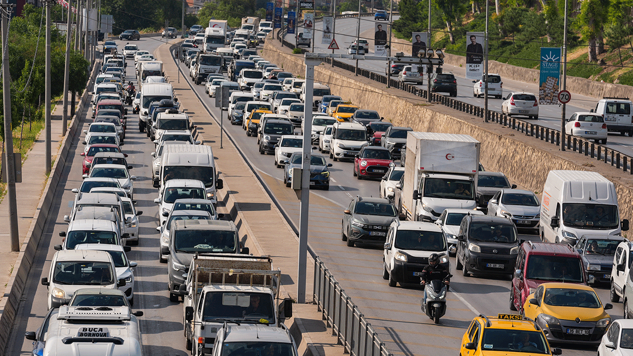 Foto - Kimisi ‘odunu koysan onu seçerim’ diyordu işte sonuç! Laik İzmir'de hayat felç