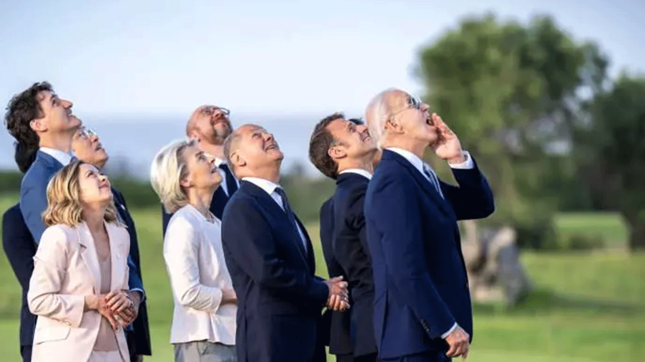 Foto - Erdoğan'ı göndermeye çalışırken kendileri gitti: İşte 23 yılda giden liderler!