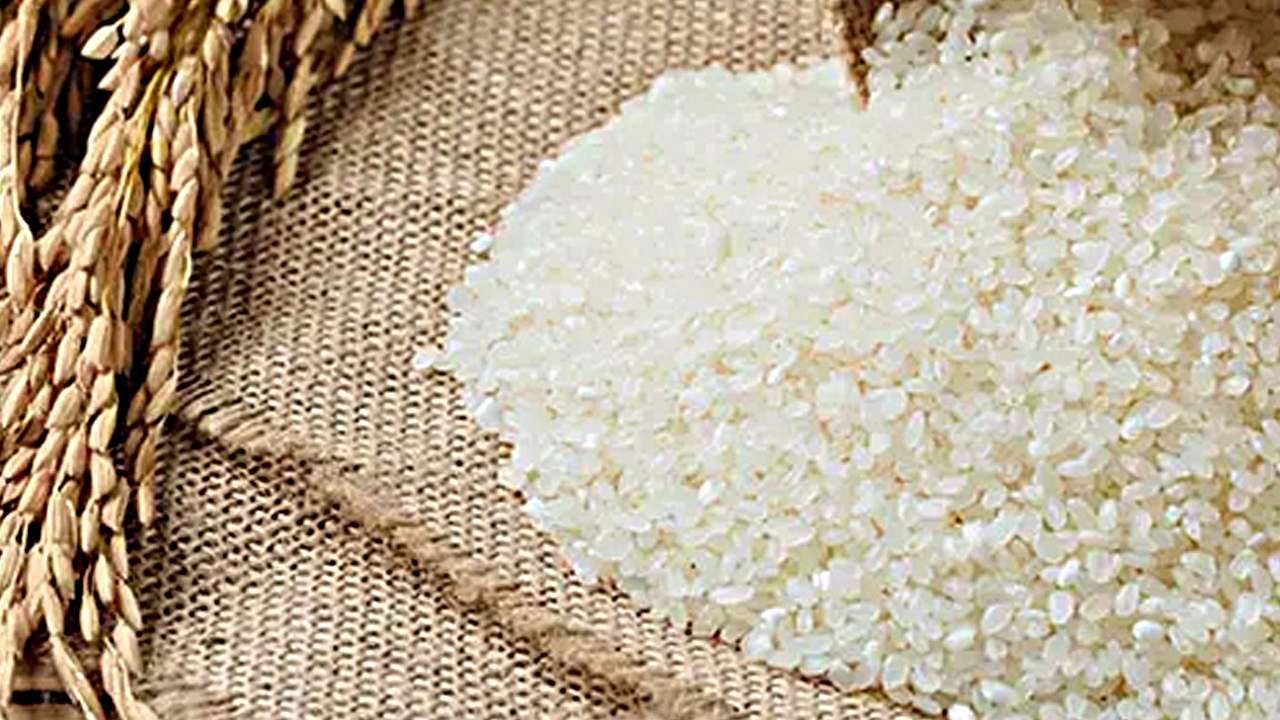 Foto - Kimse bilmiyor, pilavınız tane tane dökülecek! Pilav tutkunları: Tek bir küp yeterli, cam gibi parlıyor! Bunu yapalım