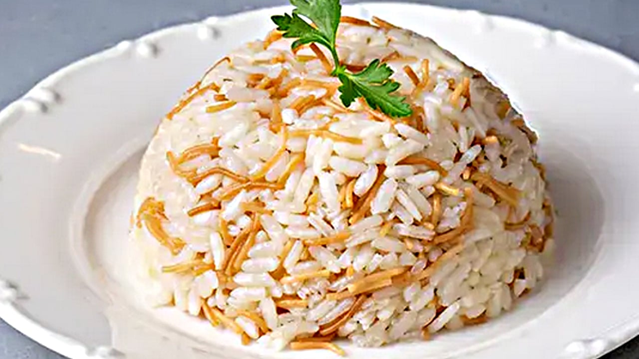 Foto - Kimse bilmiyor, pilavınız tane tane dökülecek! Pilav tutkunları: Tek bir küp yeterli, cam gibi parlıyor! Bunu yapalım