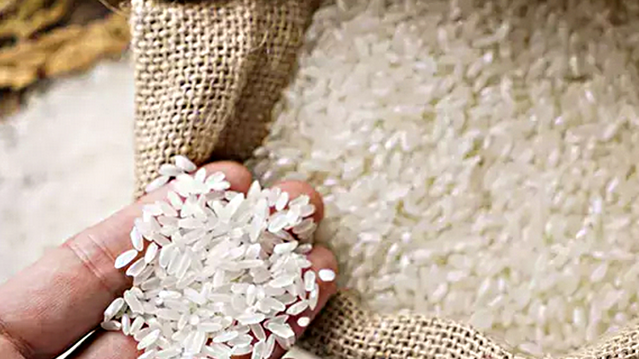 Foto - Kimse bilmiyor, pilavınız tane tane dökülecek! Pilav tutkunları: Tek bir küp yeterli, cam gibi parlıyor! Bunu yapalım