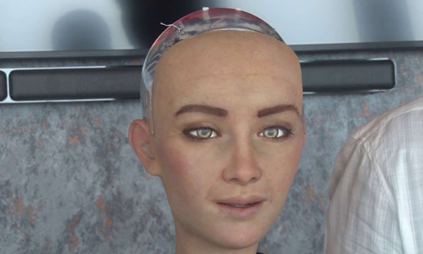 Foto - Kimse bu sözleri tahmin etmemişti! Yapay zekadan gazetecilere şok eden cevap