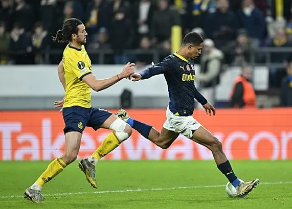 Foto - Kimse bunu beklemiyordu: Milyon dolarlık oyuncu… Fenerbahçe’yi sarsan açıklama, apar topar o karar verilecek!