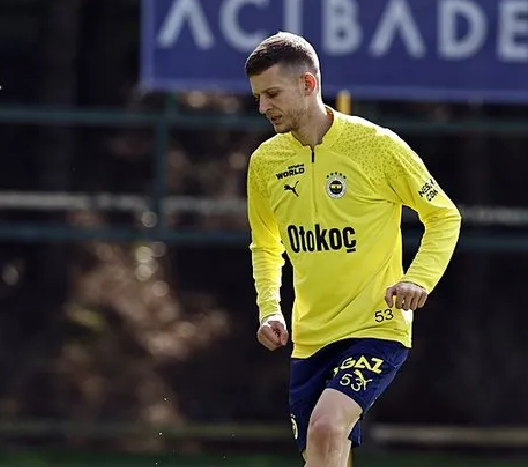 Foto - Kimse bunu beklemiyordu: Milyon dolarlık oyuncu… Fenerbahçe’yi sarsan açıklama, apar topar o karar verilecek!