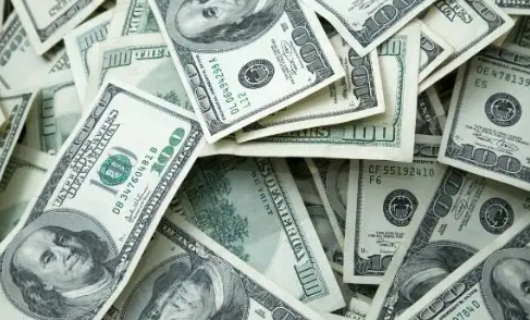 Foto - Kimse ne olduğunu anlayamadı! Tam 7 lira aşağıdan dolar