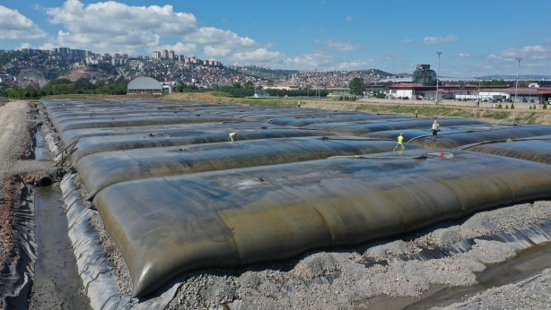 Foto - Kimsenin aklına gelmez! İzmir Körfezi’nin çamuru bakın neye dönüştü
