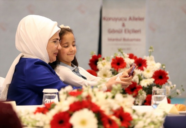 Foto - 'Kimsesiz çocukları sevgiyle büyütüyoruz'