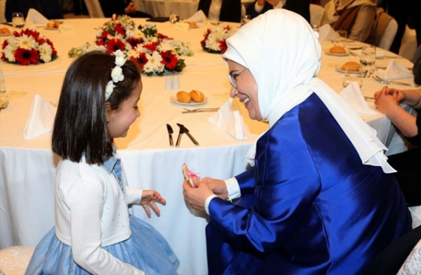 Foto - 'Kimsesiz çocukları sevgiyle büyütüyoruz'
