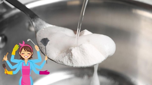 Kimyasal malzemelere para vermeyin! 2 malzemeli doğal temizlik ürünü her derde deva