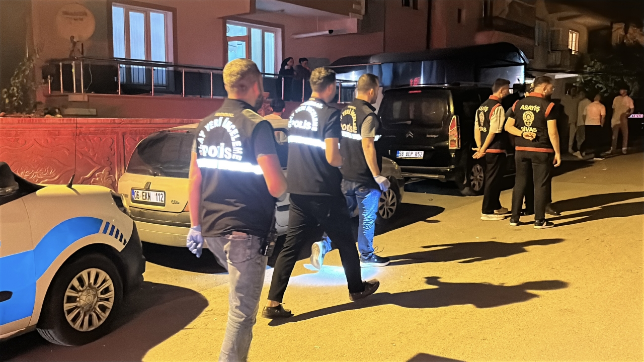 Kına gecesi tartışmasında bıçaklar çekildi! Sebebi, duyanlara "Allah akıl fikir versin" dedirtti