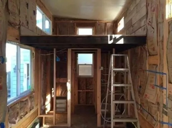 Foto - Kira ödemekten sıkılıdı, çözümü böyle buldu