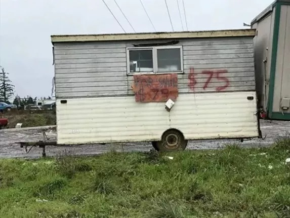 Kira ödemekten sıkılıdı, çözümü böyle buldu