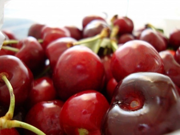 Foto - Kiraz sapını sakın atmayın! Öyle faydaları var ki...