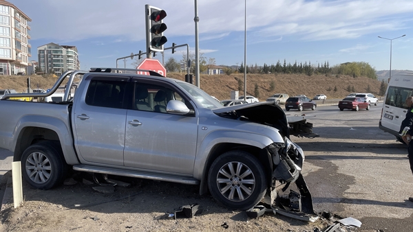 Foto - Kırıkkale'de feci kaza: Yaralılar var