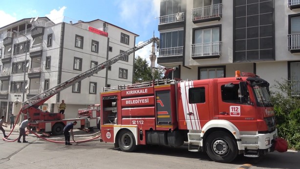 Foto - Kırıkkale'de korkutan yangın!