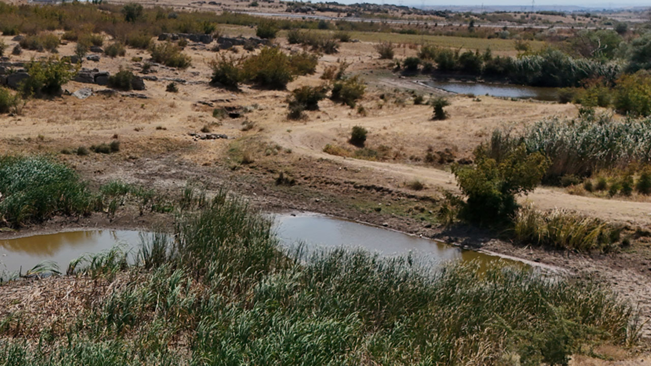 Foto - Kırklareli’nde alarm! O gölet kuruma noktasına geldi