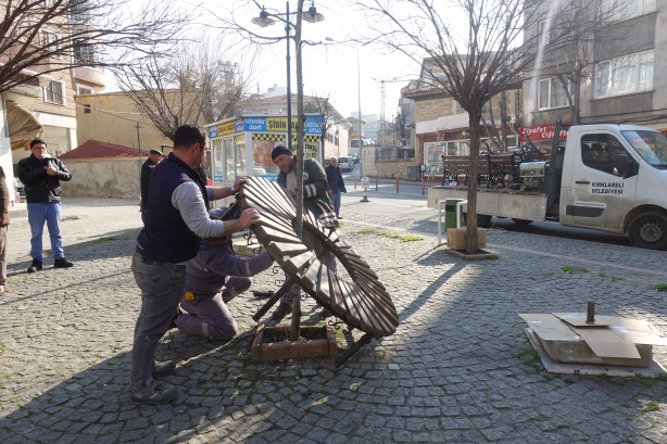 Foto - Kırklareli’nde banklar kaldırıldı