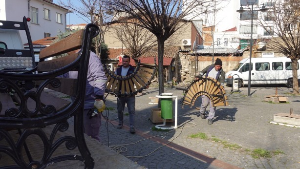 Foto - Kırklareli’nde banklar kaldırıldı