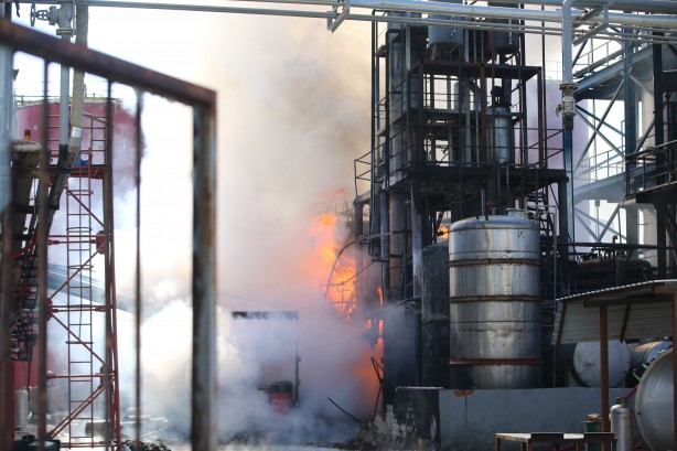 Foto - Kırklareli'nde kimya ve entegre atık tesisinde yangın!