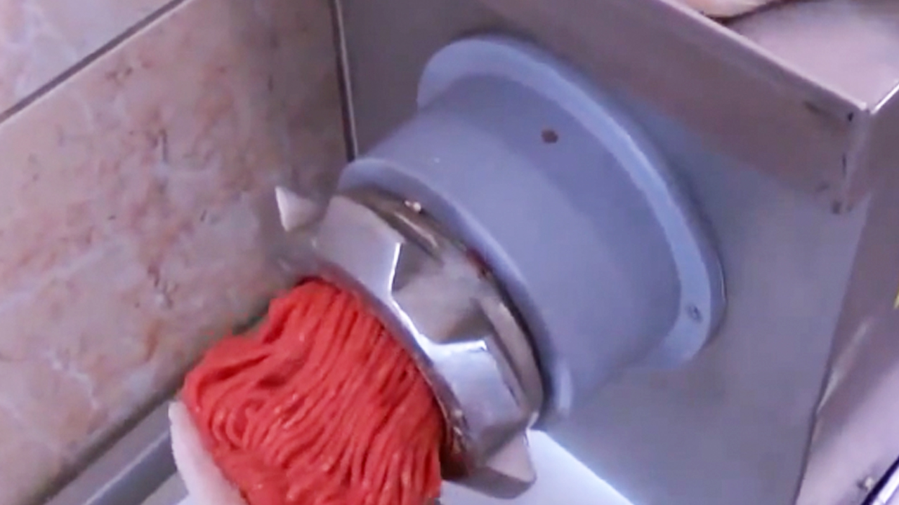 Foto - Kırmızı et fiyatlarının yükselmesinin sebebi meğer buymuş! Vatandaşın ucuz etine göz diktiler! Yazıklar olsun