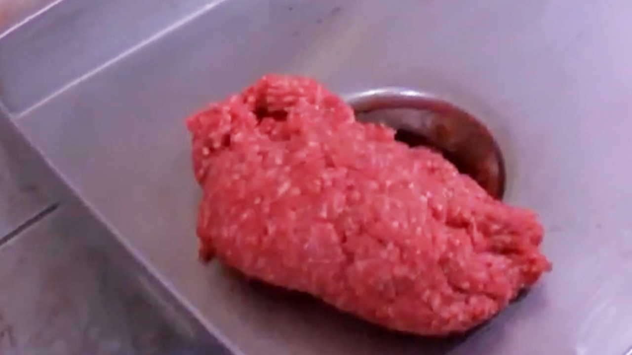 Foto - Kırmızı et fiyatlarının yükselmesinin sebebi meğer buymuş! Vatandaşın ucuz etine göz diktiler! Yazıklar olsun