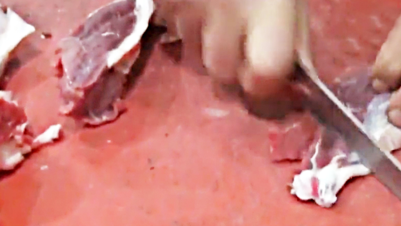 Foto - Kırmızı et fiyatlarının yükselmesinin sebebi meğer buymuş! Vatandaşın ucuz etine göz diktiler! Yazıklar olsun