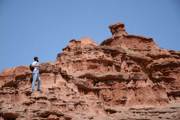 Foto - Kırmızı periler diyarı: Narman Peri Bacaları
