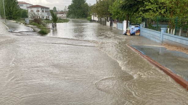 Foto - Kırşehir'de dolu ve sağanak